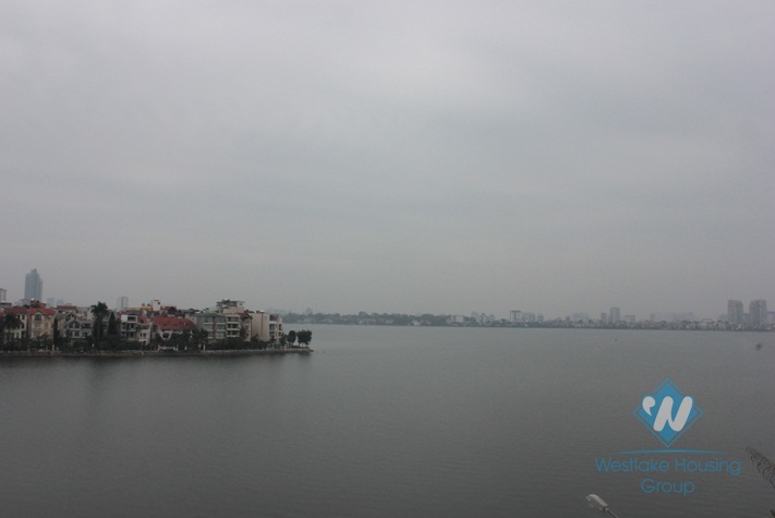 High quality apartment with lake view for lease in Xuan Dieu street, Tay Ho, hanoi